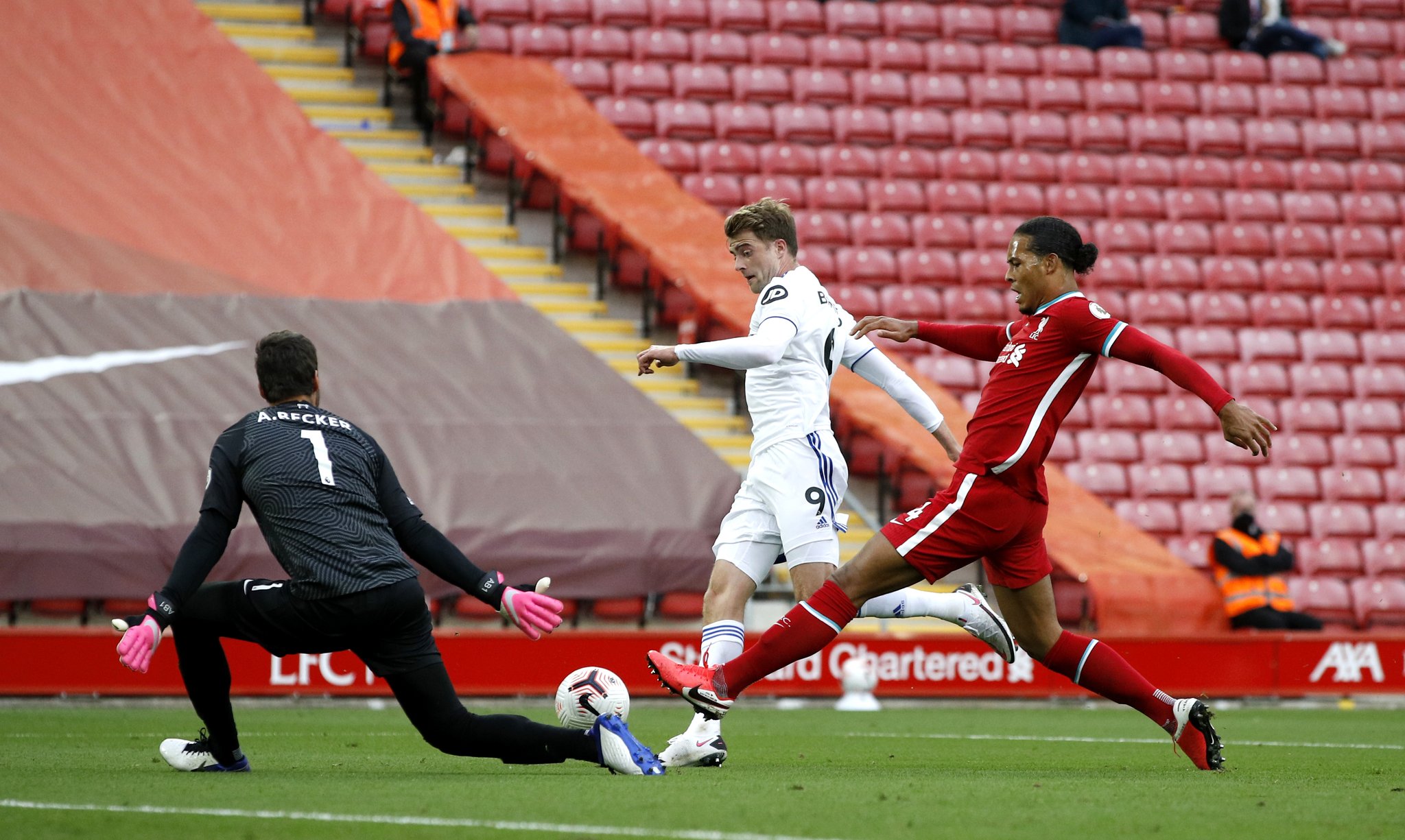 段分为基础 段分为基础